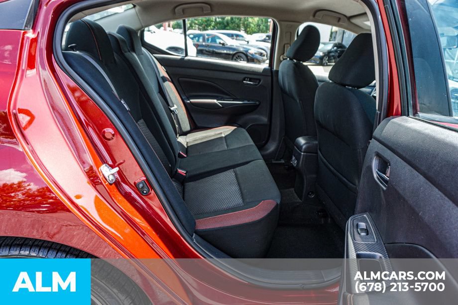 Used 2024 Nissan Versa SR FWD image 21