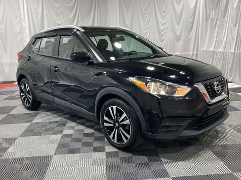 Used 2019 Nissan Kicks SV FWD image 5