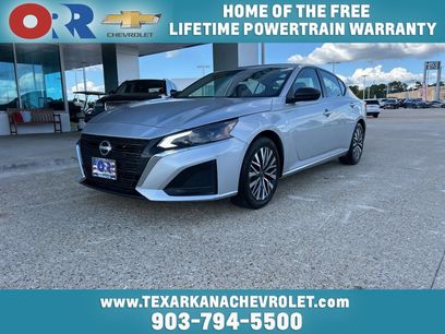 Used 2024 Nissan Altima 2.5 SV