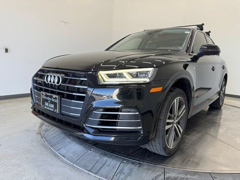 Used 2020 Audi Q5 e Premium Plus w/ Premium Plus Package AWD/4WD image 31