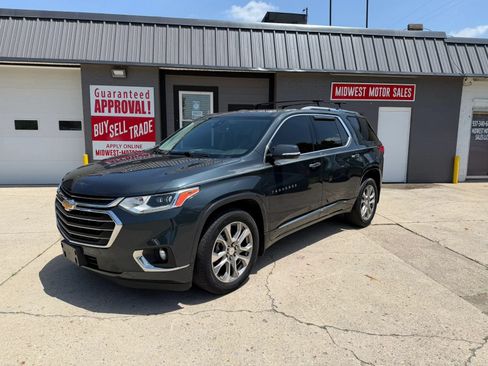 Used 2019 Chevrolet Traverse Premier AWD/4WD image 1