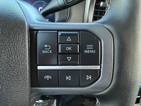 Used 2025 Ford F350 Lariat w/ FX4 Off-Road Package AWD/4WD image 40