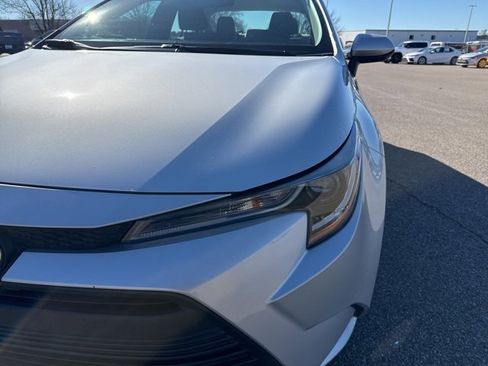 Used 2023 Toyota Corolla LE image 35