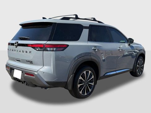 New 2026 Nissan Pathfinder Platinum AWD/4WD image 7
