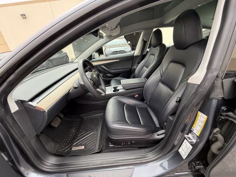 Used 2023 Tesla Model 3 Standard Range image 20