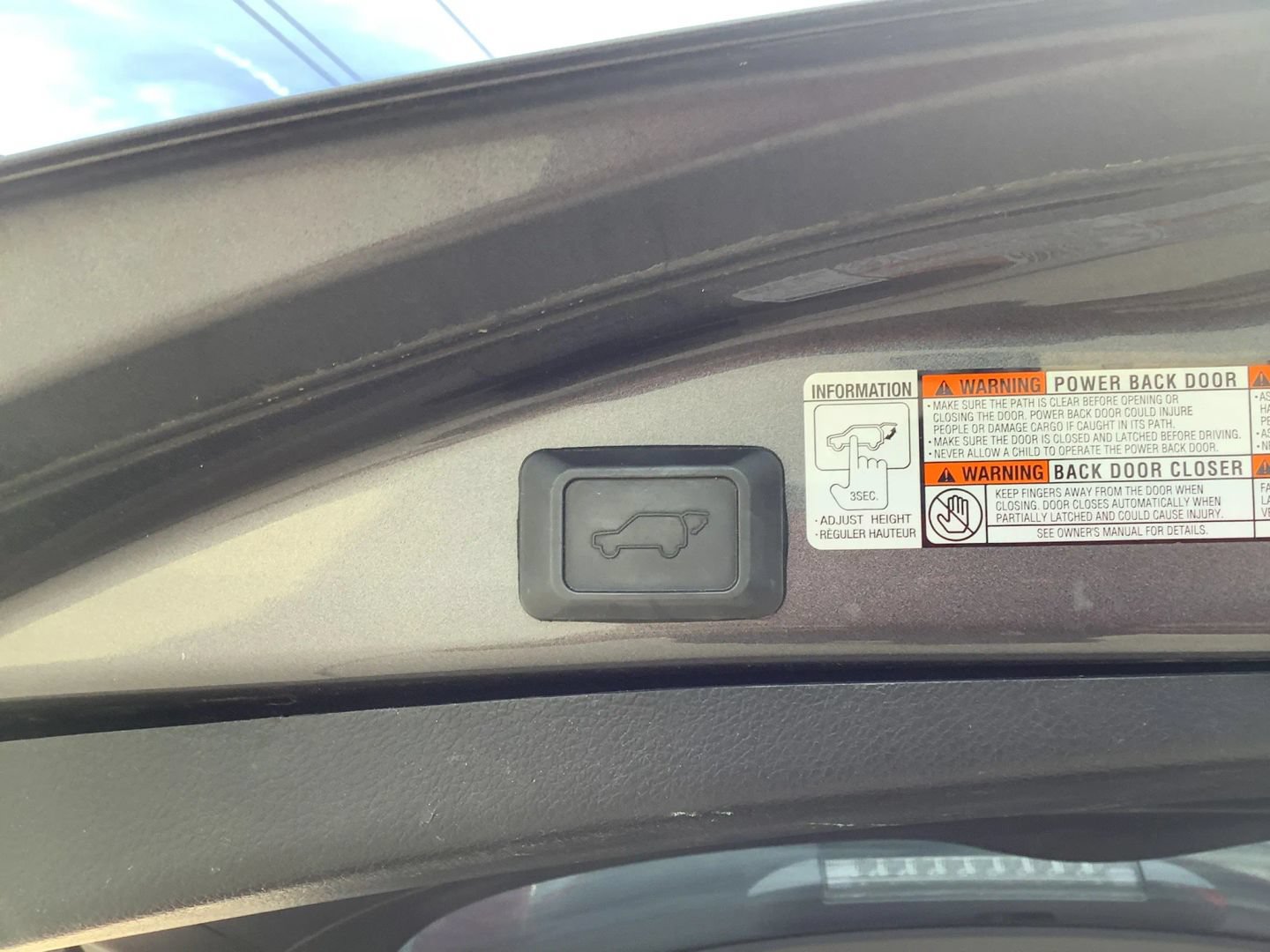 Used 2013 Toyota RAV4 Limited FWD image 18
