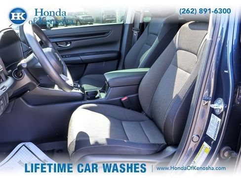 Certified 2025 Honda CR-V EX image 9