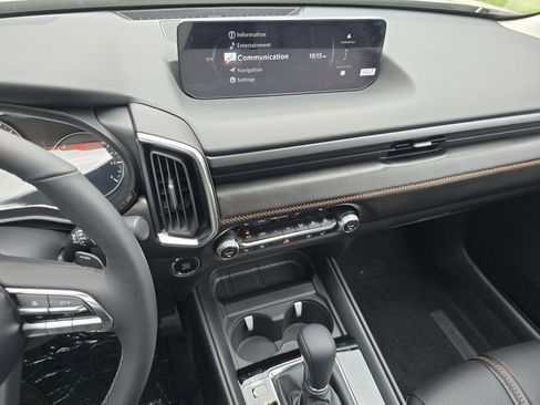 Certified 2025 MAZDA CX-50 2.5 Turbo w/ Weather Package AWD/4WD image 13