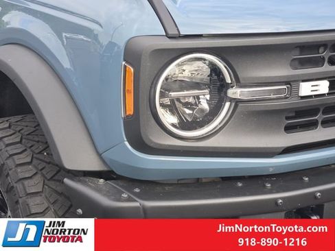 Used 2022 Ford Bronco Black Diamond AWD/4WD image 9