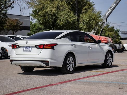 New 2025 Nissan Altima 2.5 S image 4