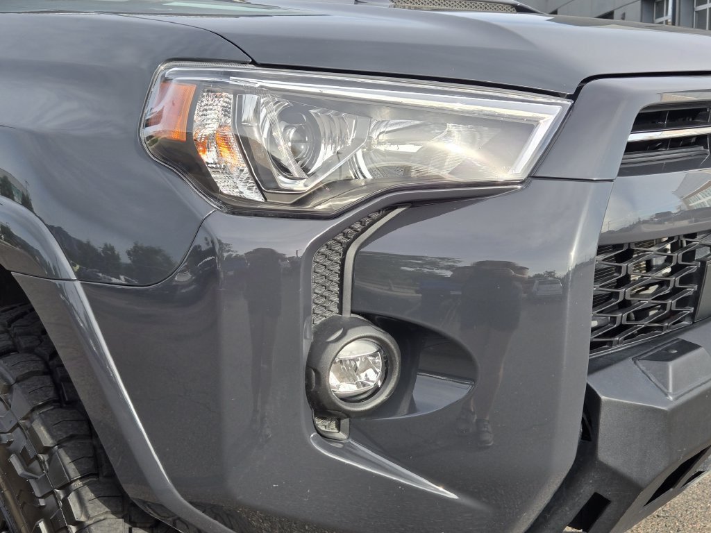 Used 2024 Toyota 4Runner TRD Off-Road Premium w/ Off Road Premium Plus Package AWD/4WD image 11