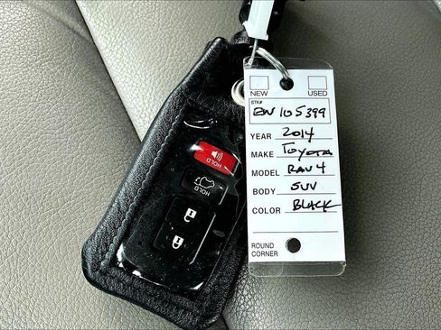 Used 2014 Toyota RAV4 Limited w/ Technology Package FWD image 15