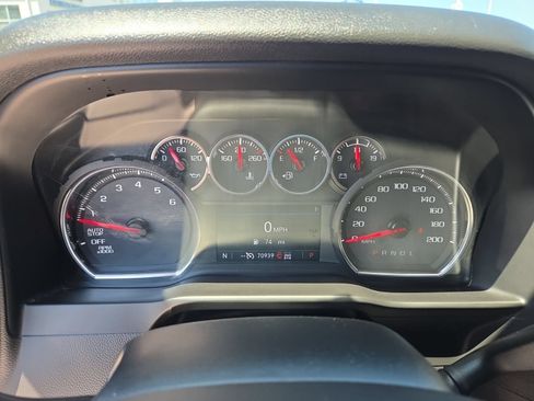 Used 2019 Chevrolet Silverado 1500 LT Trail Boss AWD/4WD image 21