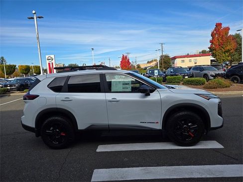 New 2026 Nissan Rogue SV w/ Rock Creek Premium Package image 4