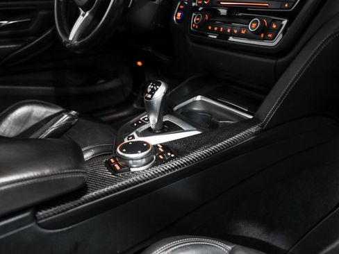 Used 2015 BMW M4 Coupe image 25