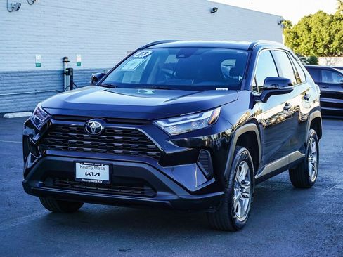 Used 2023 Toyota RAV4 XLE image 4