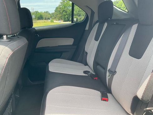 Used 2017 Chevrolet Equinox LT w/ Convenience Package FWD image 19