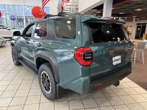 Used 2026 Toyota 4Runner TRD Off-Road Premium AWD/4WD image 5