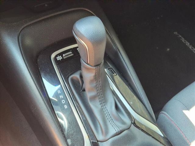 Used 2024 Toyota Corolla SE w/ SE Premium Package FWD image 12