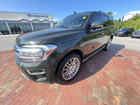 Used 2023 Ford Expedition Limited RWD image 30