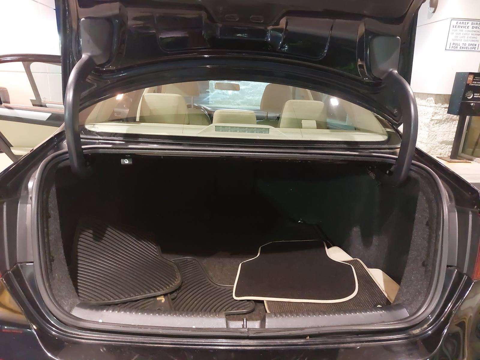 Used 2013 Volkswagen Jetta SE FWD image 13