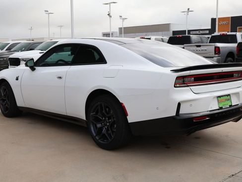New 2026 Dodge Charger Scat Pack w/ Blacktop Package AWD/4WD image 4