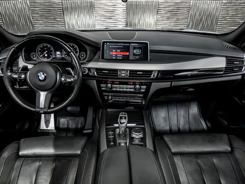 Used 2018 BMW X5 xDrive50i AWD/4WD image 12