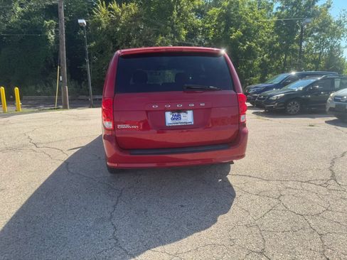 Used 2015 Dodge Grand Caravan SXT FWD image 5