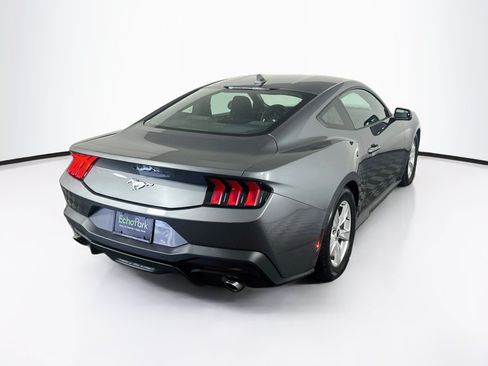 Used 2024 Ford Mustang Coupe RWD image 9