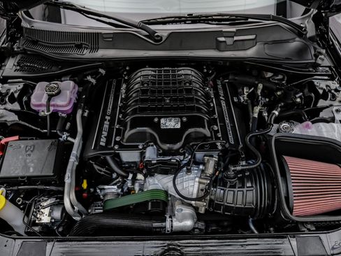 Used 2023 Dodge Challenger SRT Hellcat Redeye RWD image 3