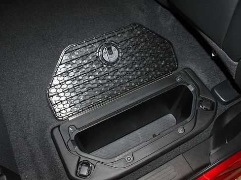 New 2026 RAM 1500 Laramie AWD/4WD image 40