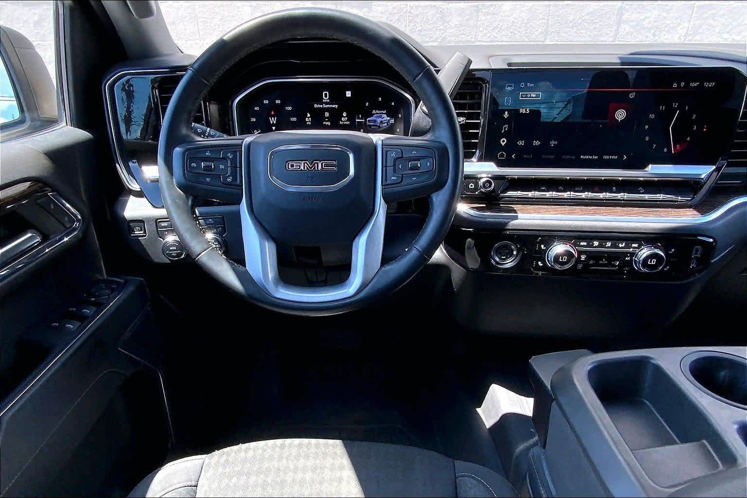 Used 2023 GMC Sierra 1500 Elevation AWD/4WD image 14
