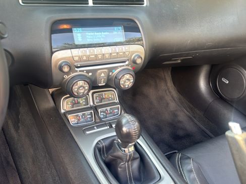 Used 2011 Chevrolet Camaro SS w/ LPO, Ground Effects Package RWD image 16
