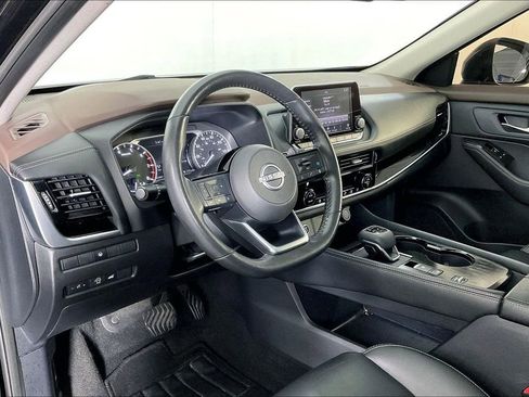Used 2023 Nissan Rogue SL image 17