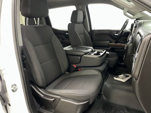 Certified 2022 Chevrolet Silverado 1500 RST w/ Redline Edition AWD/4WD image 42