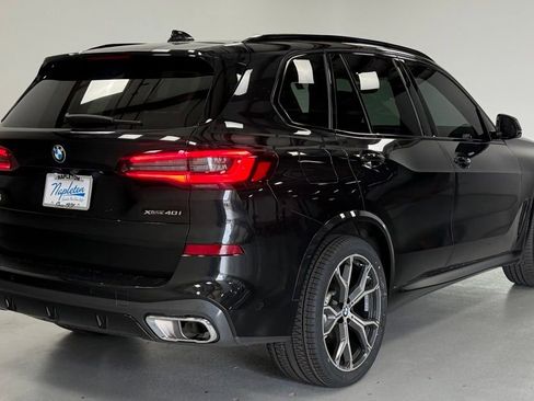 Used 2023 BMW X5 xDrive40i w/ M Sport Package AWD/4WD image 3