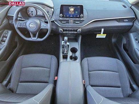 New 2025 Nissan Altima 2.5 S image 19