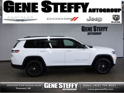 Used 2024 Jeep Grand Cherokee L Laredo