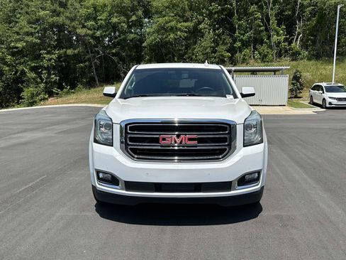 Used 2015 GMC Yukon SLE w/ Convenience Package AWD/4WD image 2