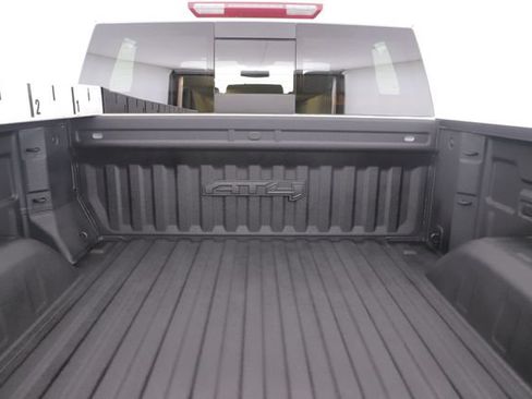Used 2022 GMC Sierra 1500 AT4 w/ AT4 Premium Package AWD/4WD image 30