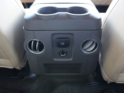 Used 2013 Ford F250 Lariat w/ Lariat Interior Pkg AWD/4WD image 26