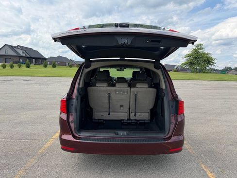 Used 2018 Honda Odyssey EX-L image 7