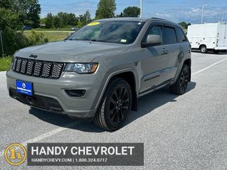 Used 2020 Jeep Grand Cherokee Altitude image 1