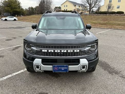 Used 2025 Ford Bronco Sport Badlands image 3