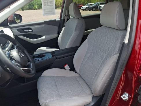 Certified 2023 Nissan Rogue SV FWD image 10