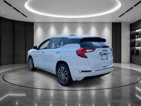Certified 2024 GMC Terrain Denali w/ Denali Premium Package AWD/4WD image 4