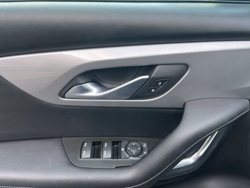 Used 2022 Chevrolet Blazer LT w/ Sound & Technology Package image 18