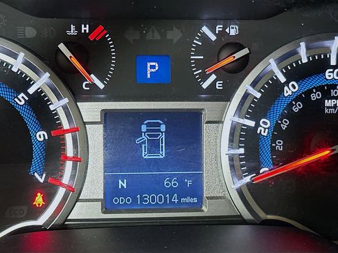 Used 2016 Toyota 4Runner SR5 Premium image 18