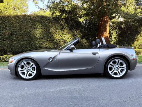 Used 2003 BMW Z4 3.0i RWD image 4