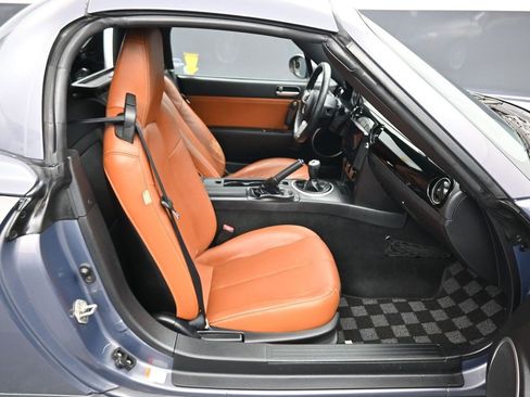 Used 2008 MAZDA MX-5 Miata Grand Touring image 23